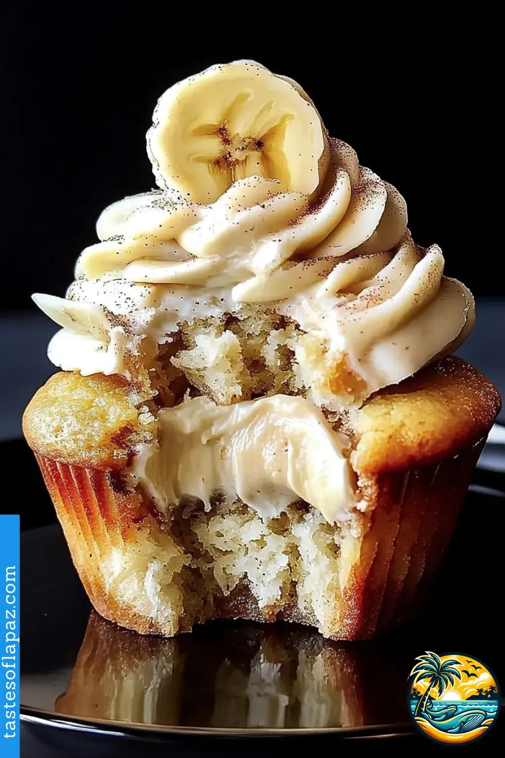 Banana Cream Cheese Cupcake